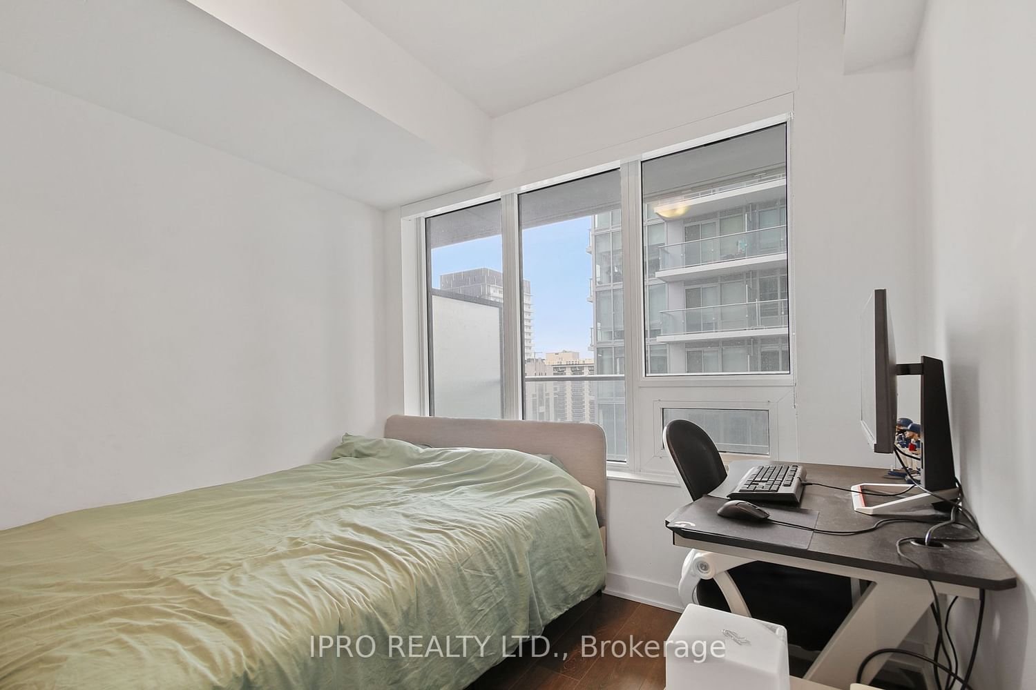 195 Redpath Ave, unit 2315 for rent - image #11