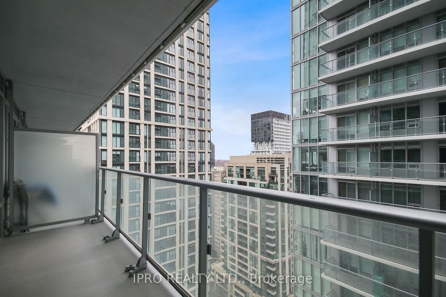195 Redpath Ave, unit 2315 for rent - image #19