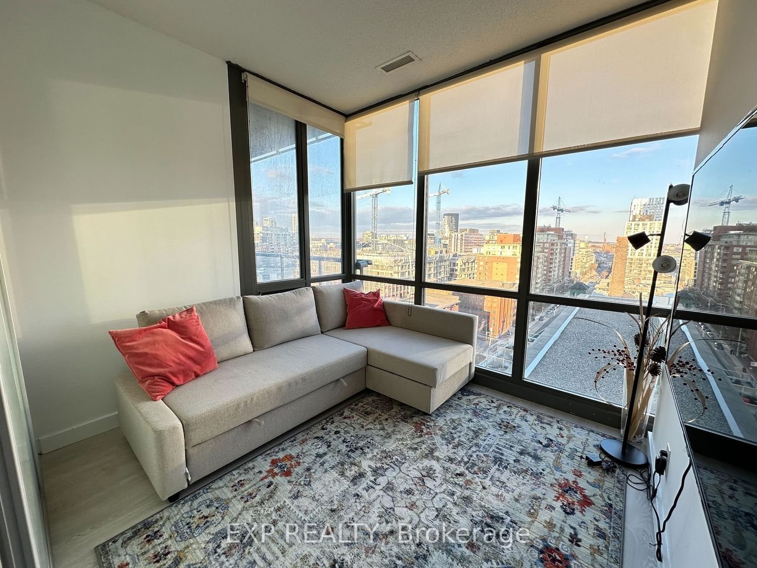 33 Mill St, unit 1102 for rent - image #10
