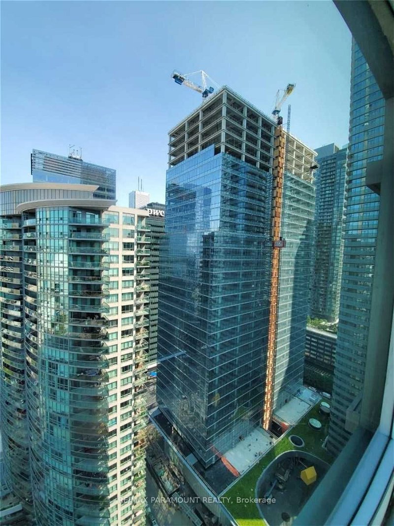19 Grand Trunk Cres, unit 3803 for rent - image #1