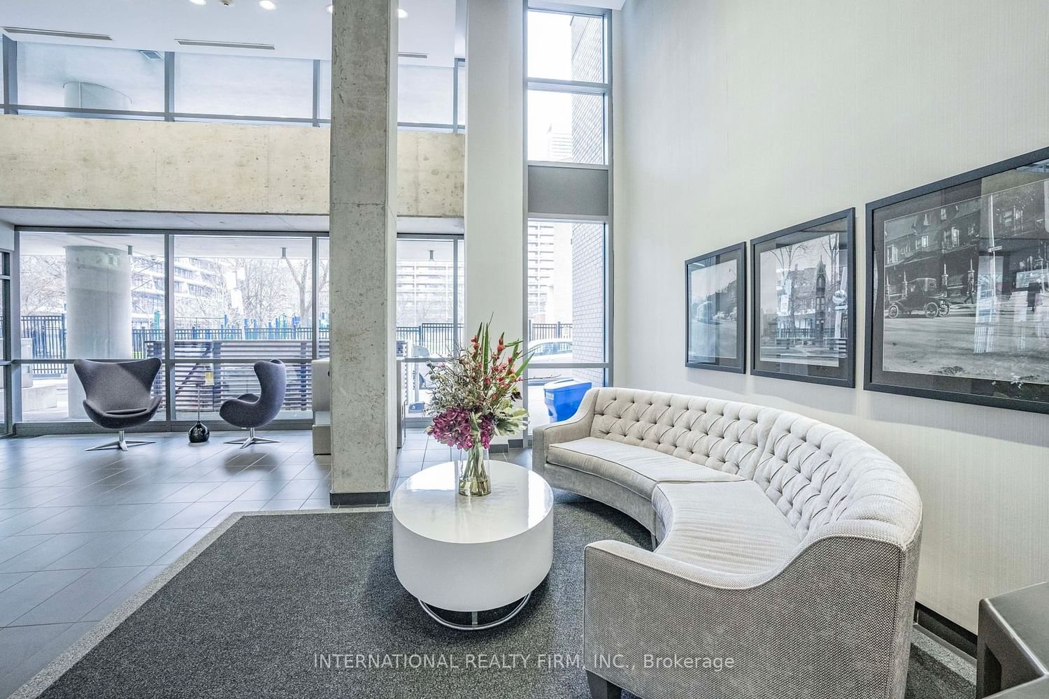 285 Mutual St, unit 706 for sale - image #12