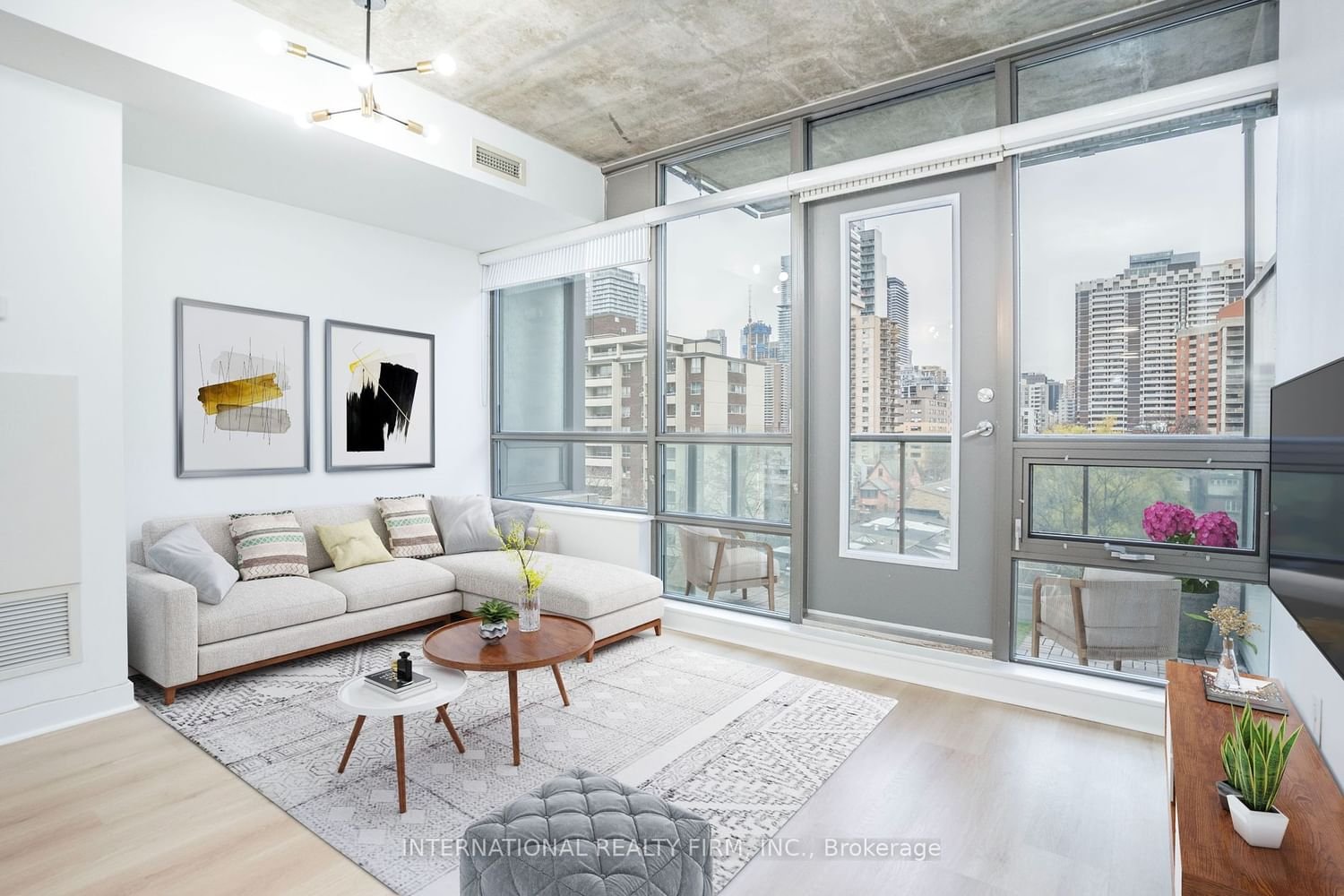 285 Mutual St, unit 706 for sale - image #7