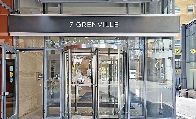 7 Grenville St, unit 3906 for rent - image #2