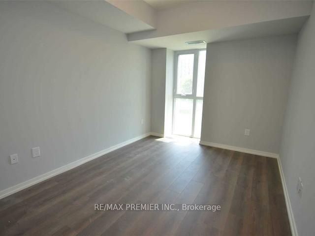3237 Bayview Ave, unit Th103 for sale - image #8
