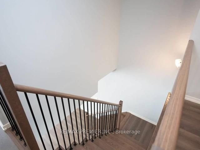 3237 Bayview Ave, unit Th101 for sale - image #7