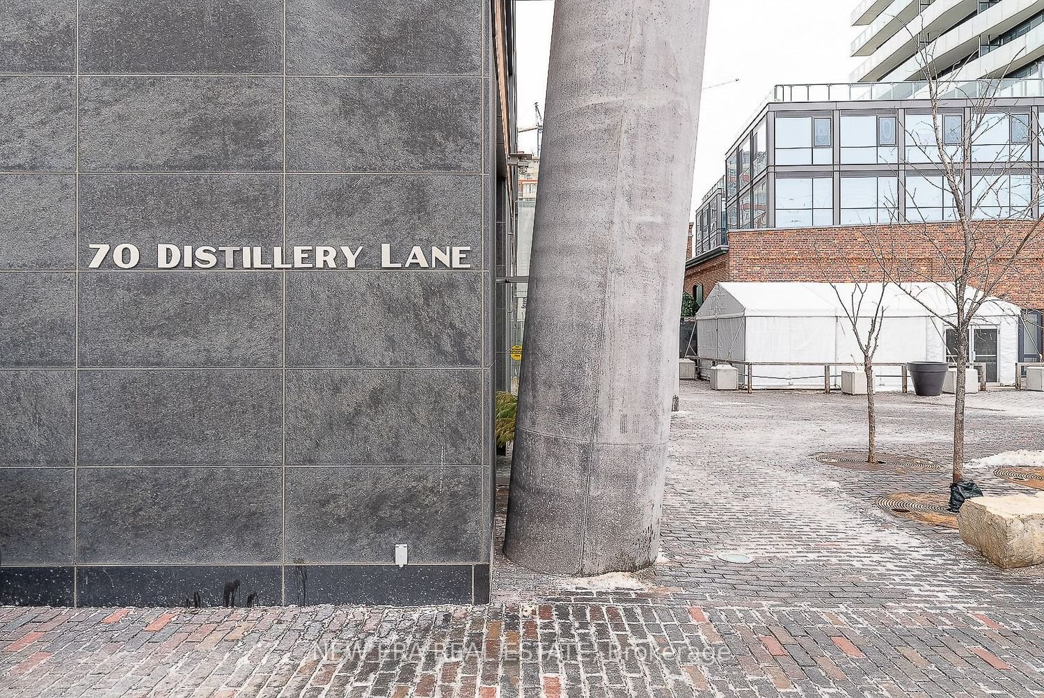 70 Distillery Lane, unit 904 for rent - image #34