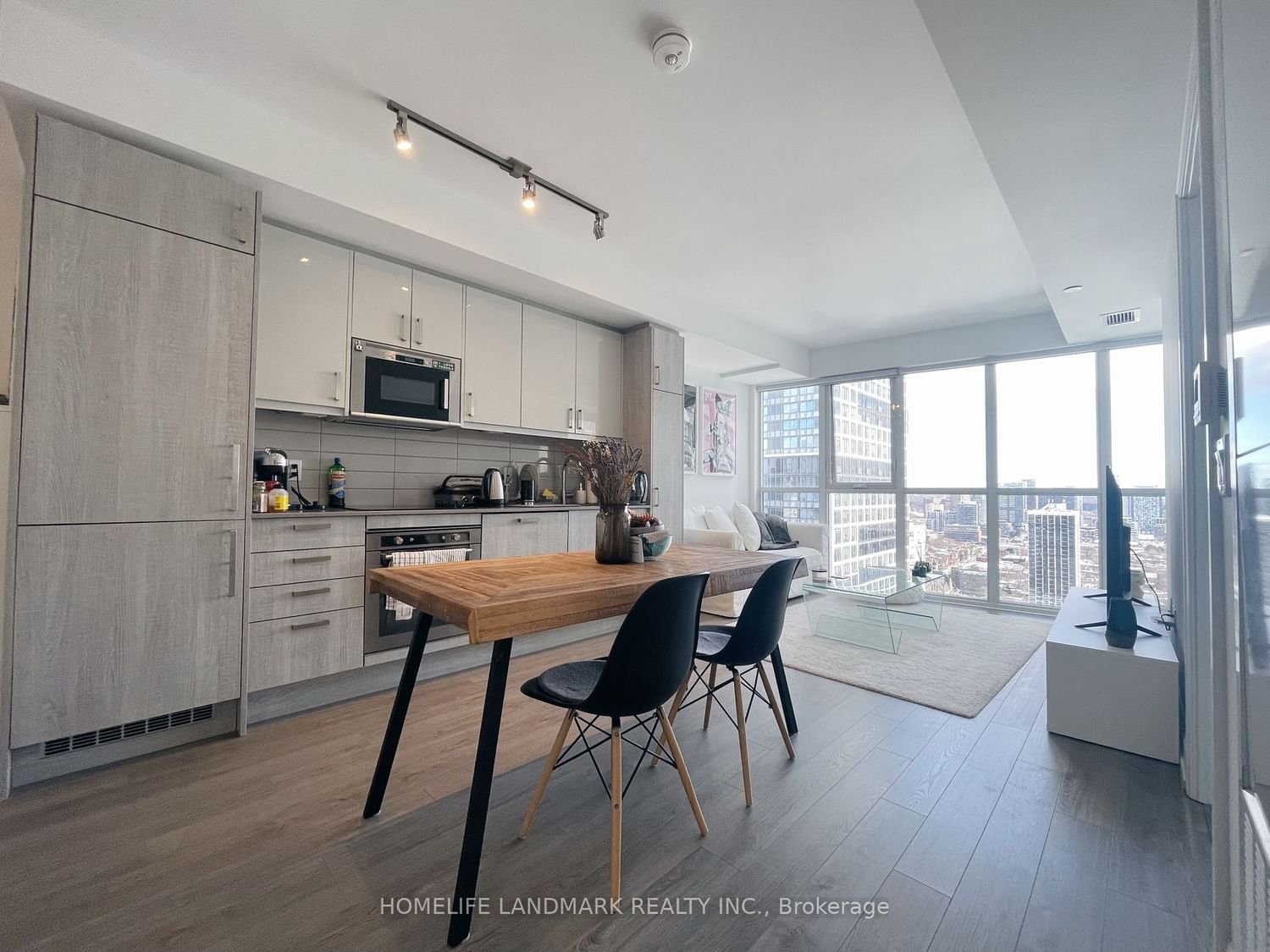 77 Mutual St, unit 2611 for rent - image #12