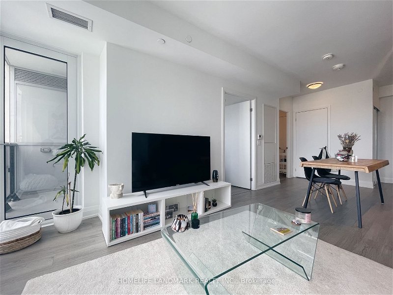 77 Mutual St, unit 2611 for rent - image #2