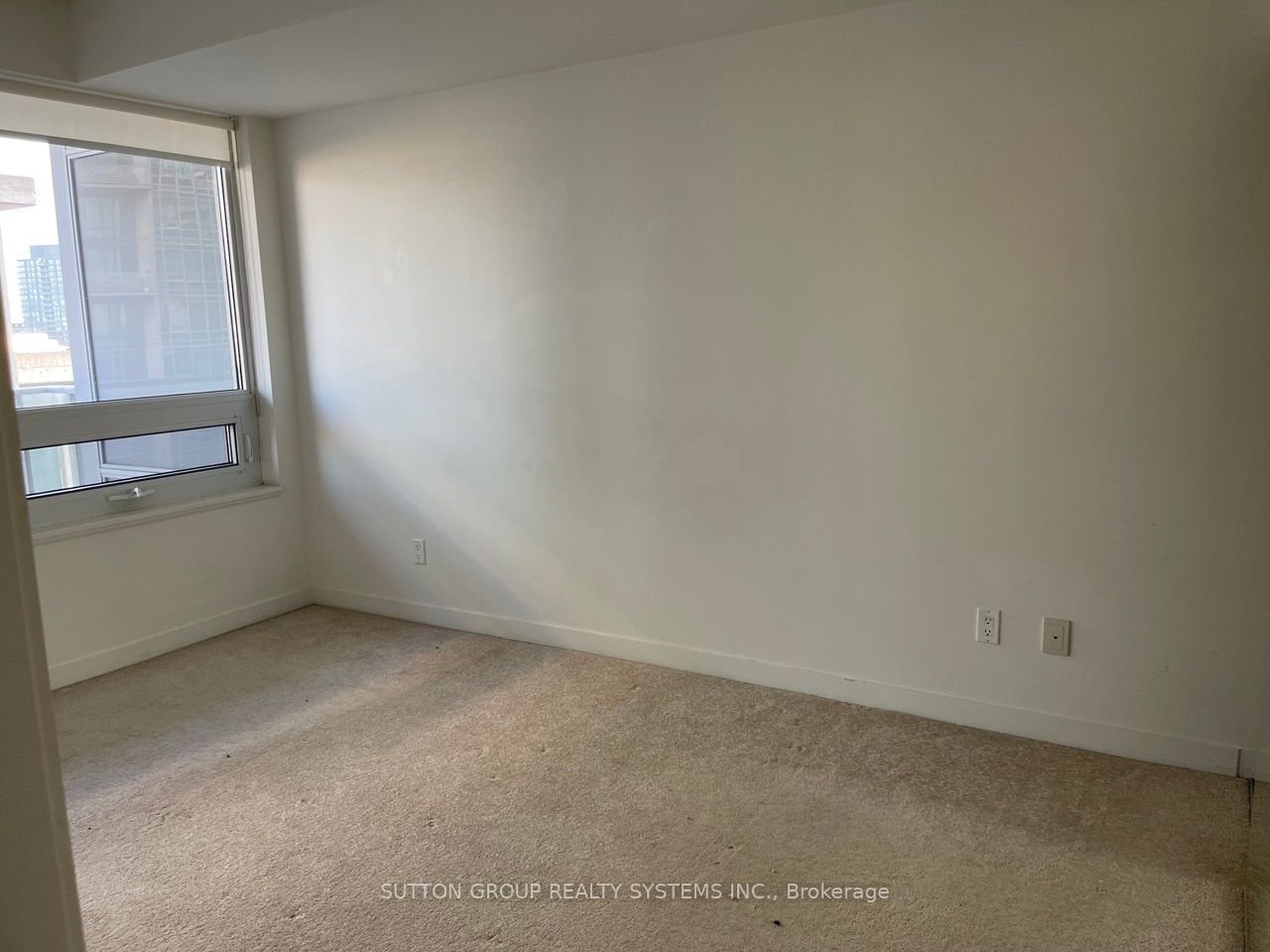 59 East Liberty St, unit 1102 for rent - image #10