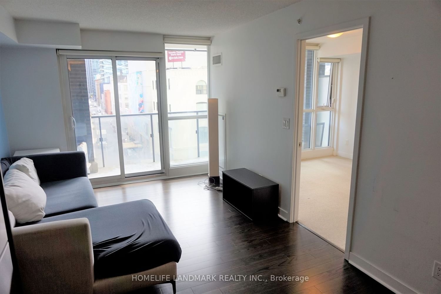 295 Adelaide St W, unit 513 for rent - image #4