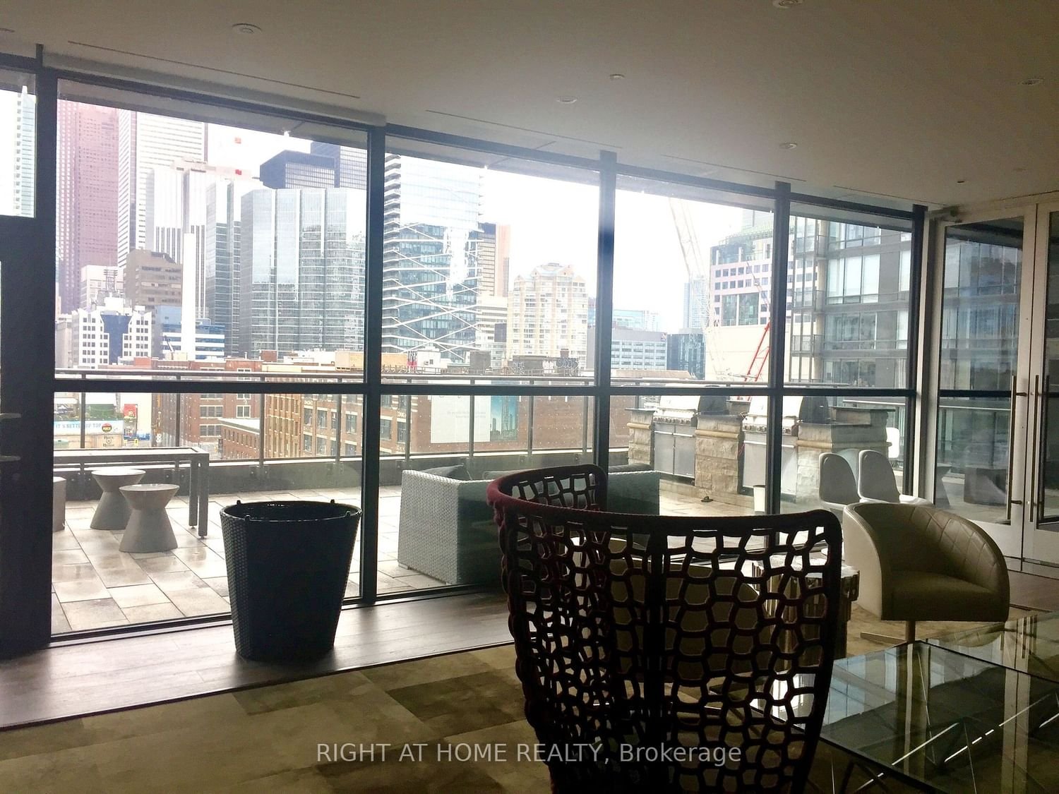 290 Adelaide St W, unit 3904 for sale - image #16