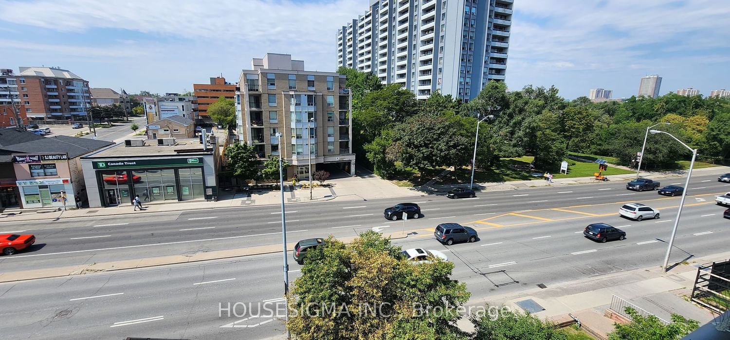 5949 Yonge St, unit 505 for sale