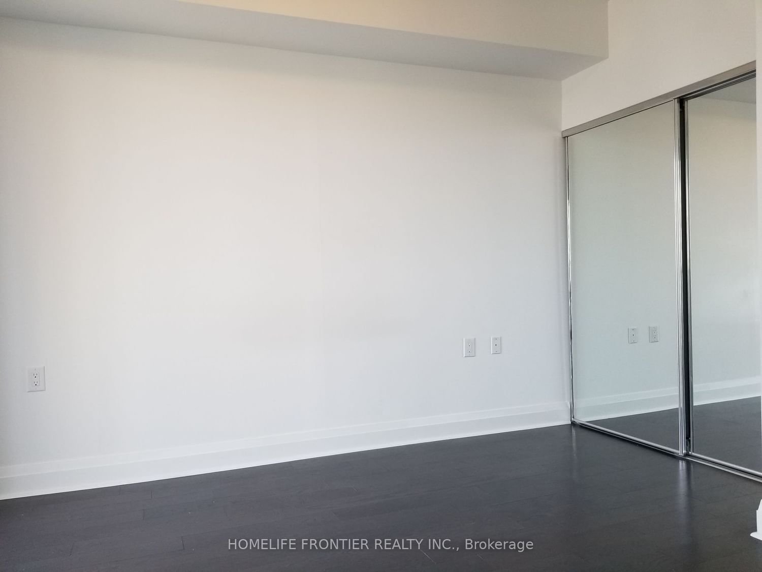 65 St Mary St, unit 1211 for rent - image #10