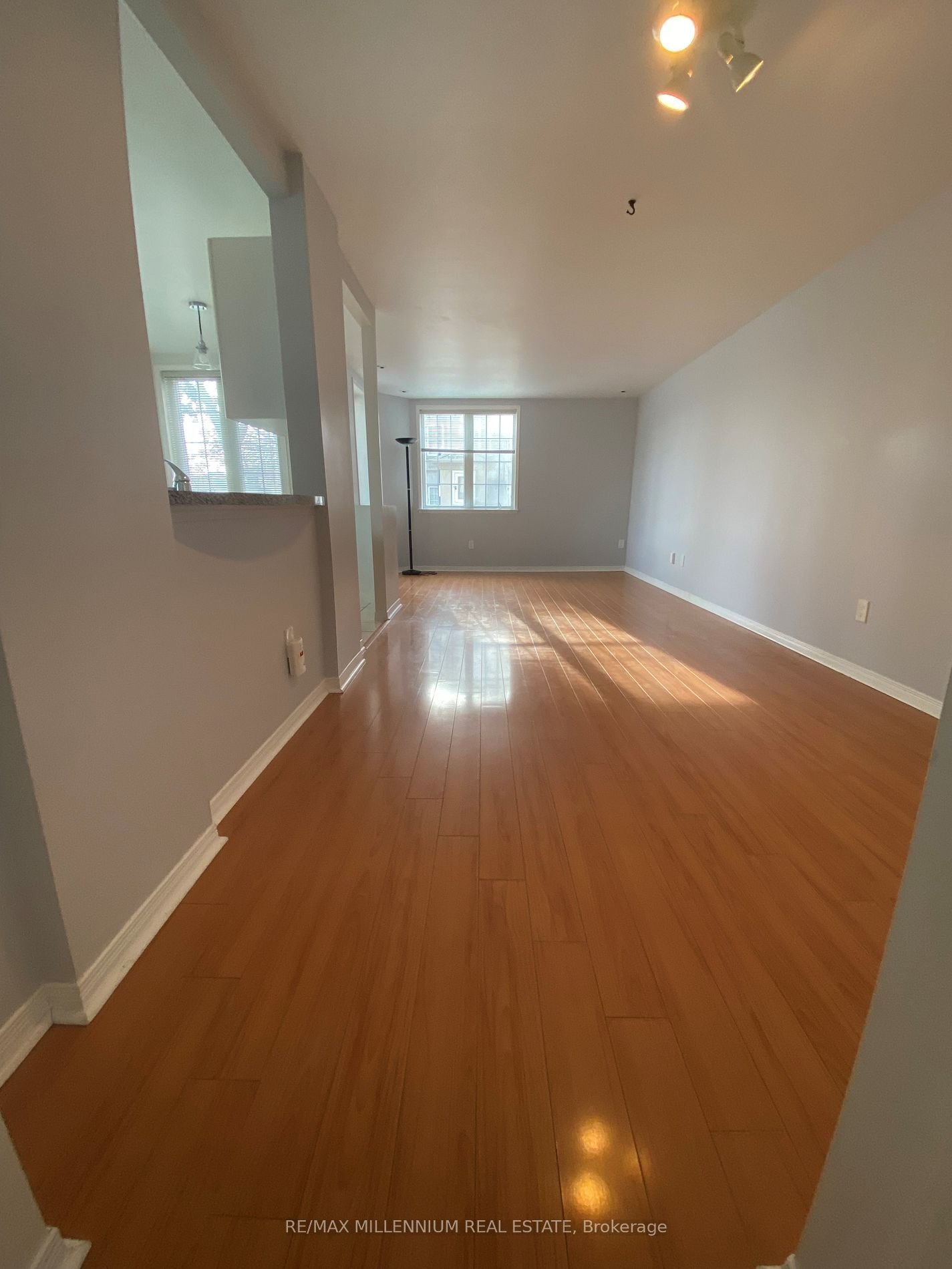 108 Finch Ave W, unit C1 for rent - image #3