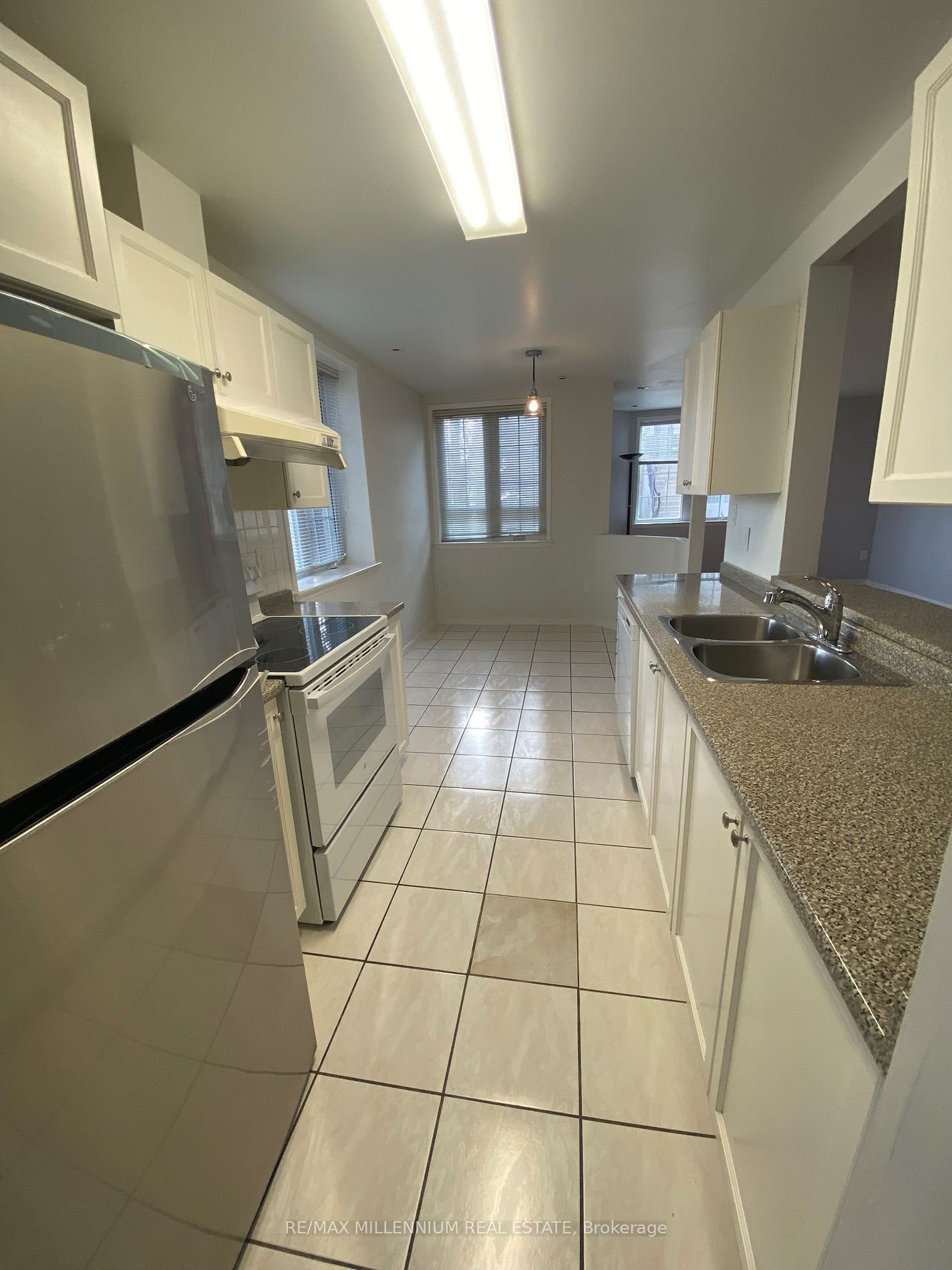 108 Finch Ave W, unit C1 for rent - image #6