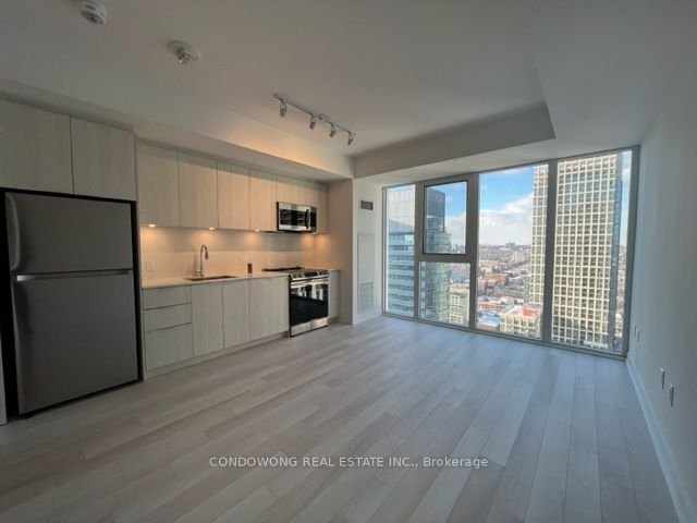 357 King St W, unit 3001 for rent - image #1