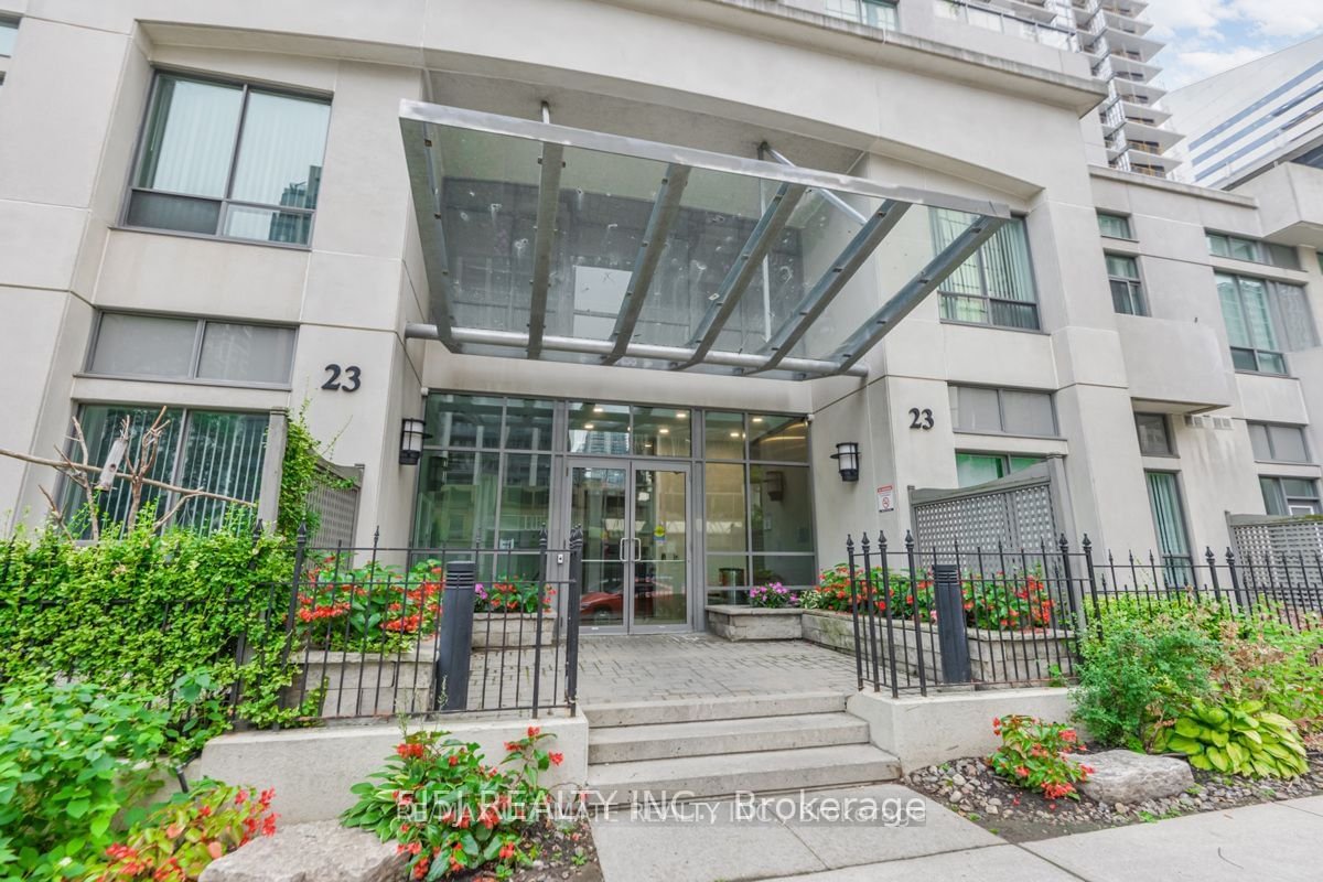 23 Hollywood Ave, unit 3908 for rent - image #1
