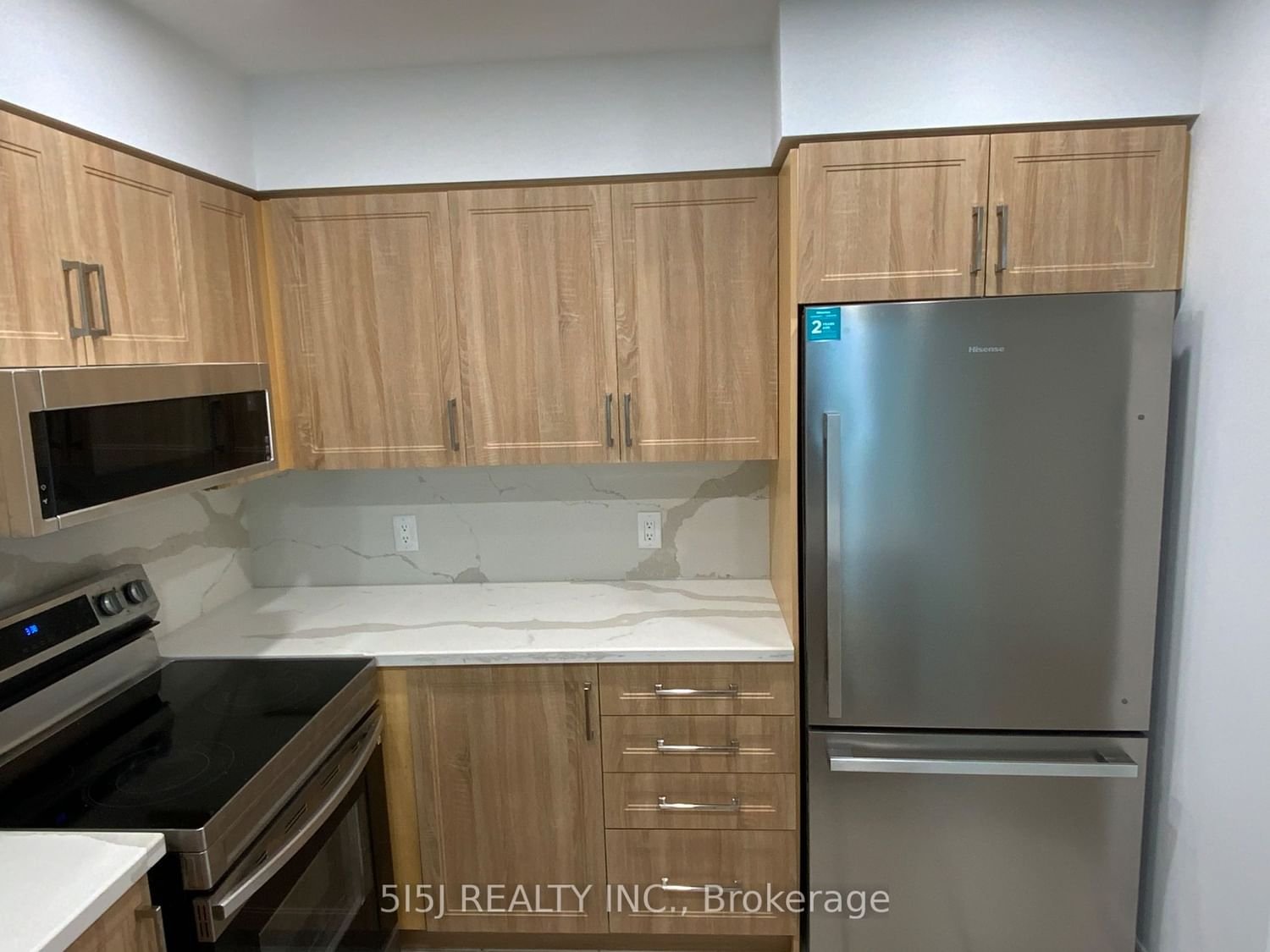 23 Hollywood Ave, unit 3908 for rent - image #6