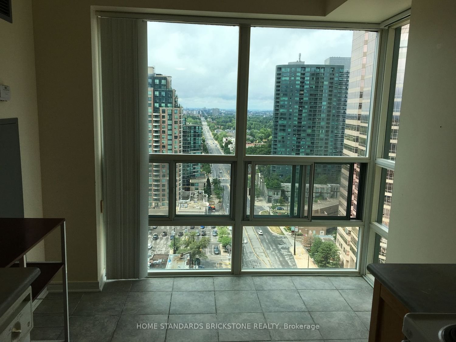 22 Olive Ave, unit 2502 for rent - image #21