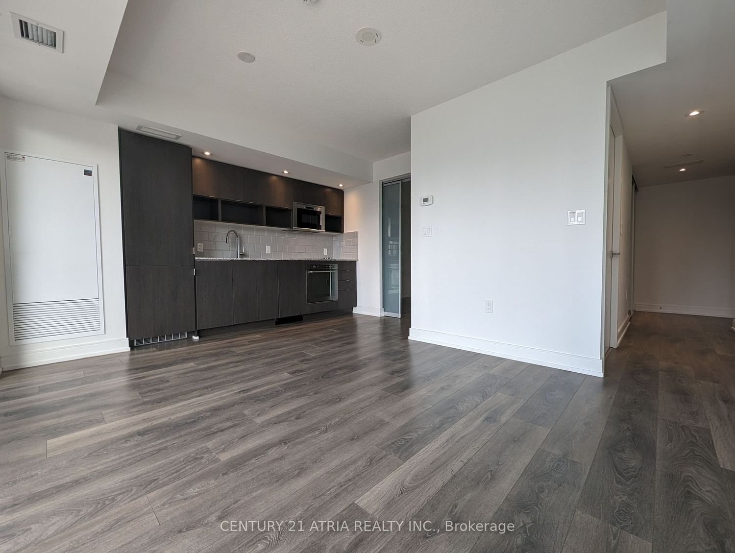 89 Mcgill St, unit 2112 for rent - image #4