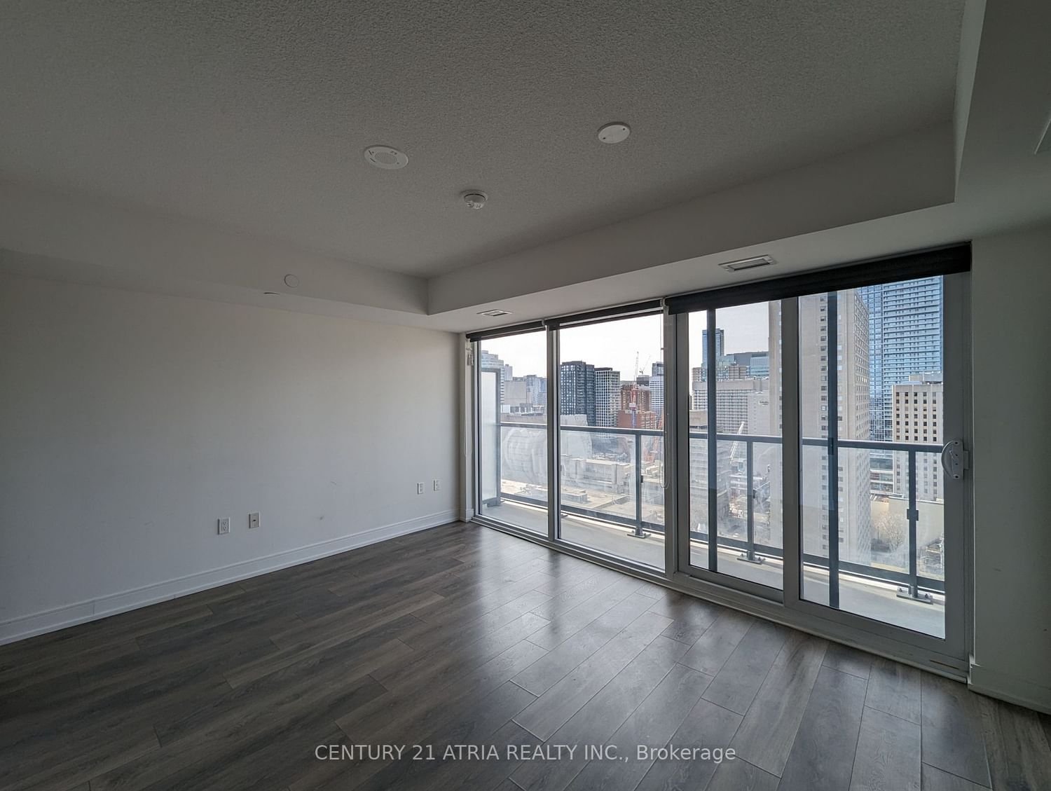89 Mcgill St, unit 2112 for rent - image #5