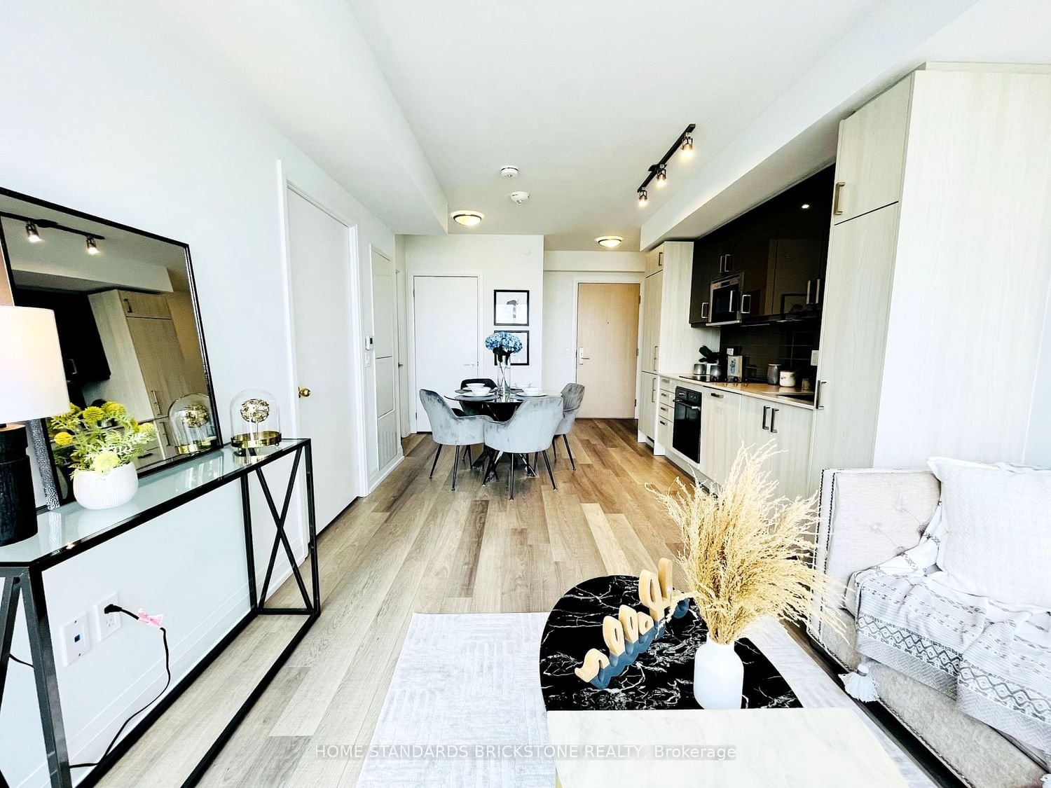77 Mutual St, unit 3111 for sale - image #4