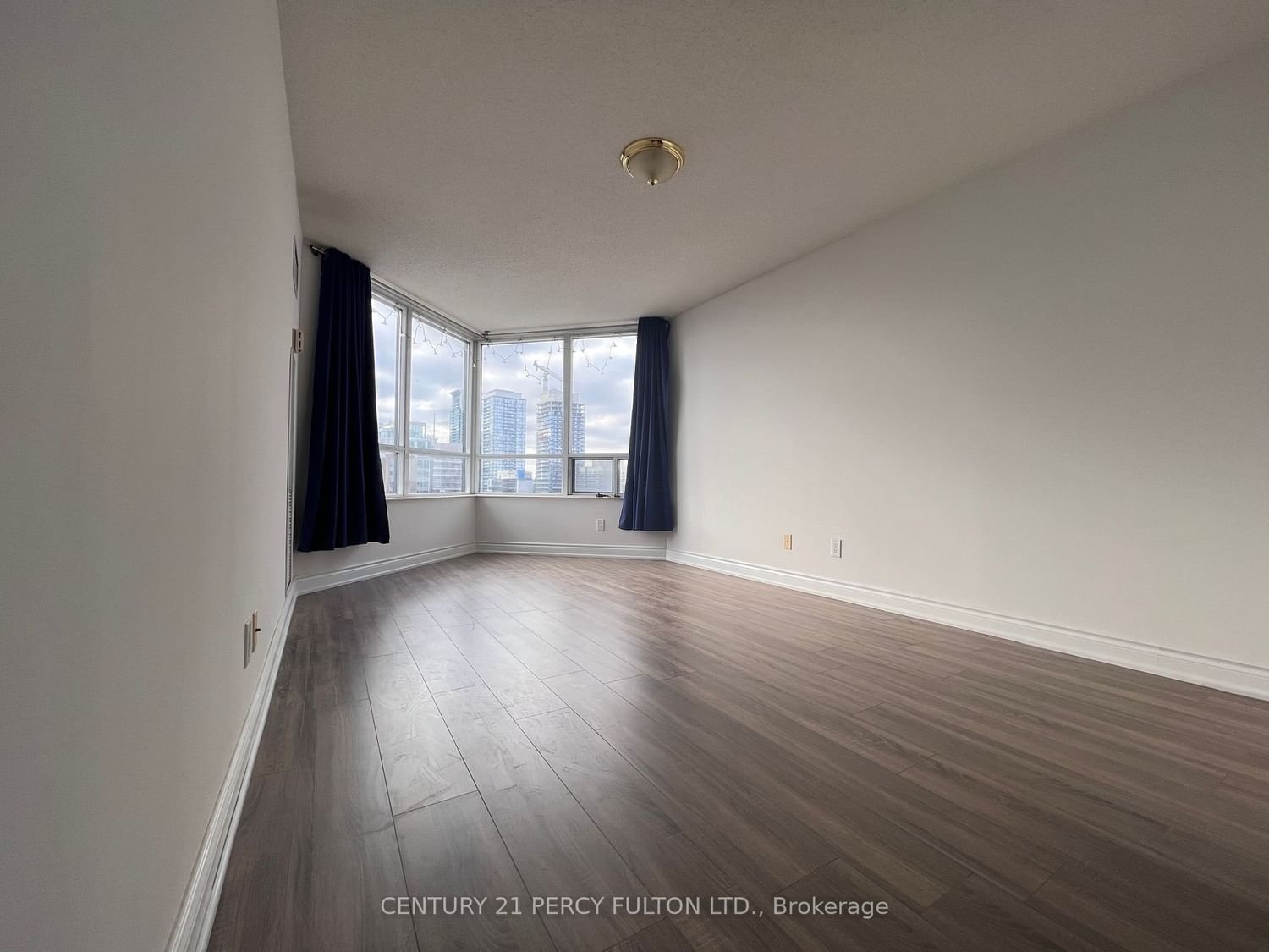 15 Northtown Way, unit 1226 for rent - image #1