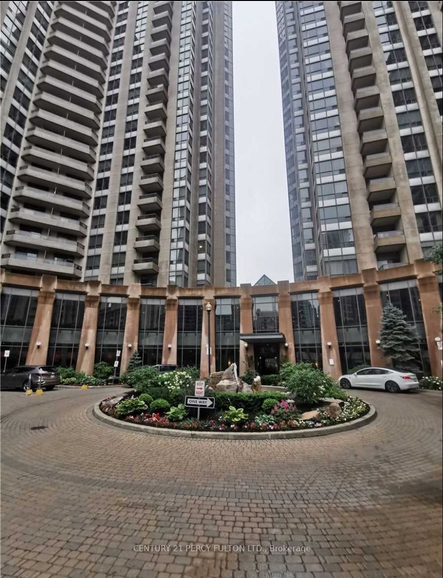 15 Northtown Way, unit 1226 for rent - image #2