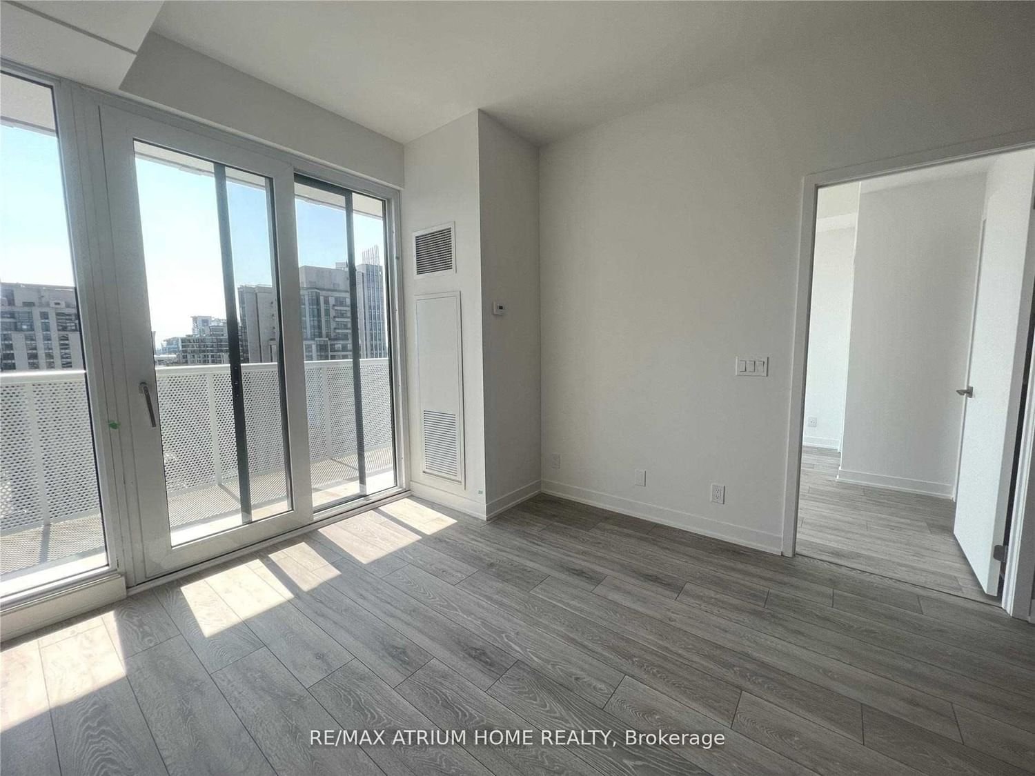 15 Holmes Ave, unit 2301 for rent - image #7