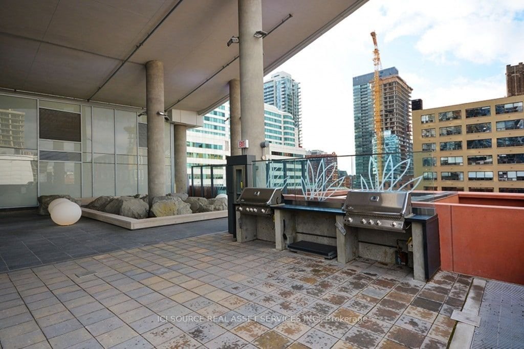 21 Widmer St, unit 1203 for rent - image #12