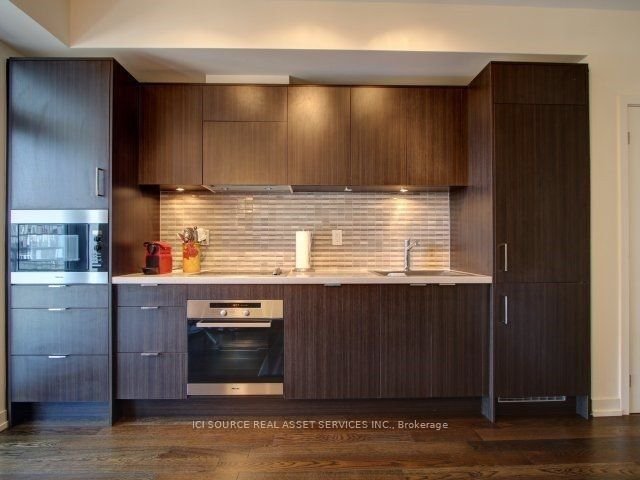 21 Widmer St, unit 1203 for rent - image #7
