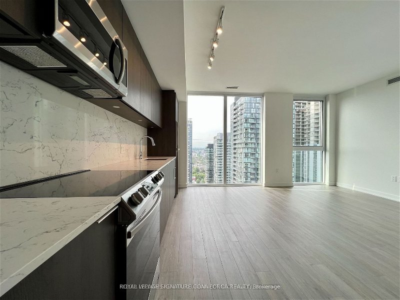 357 King St W, unit 3703 for rent - image #1