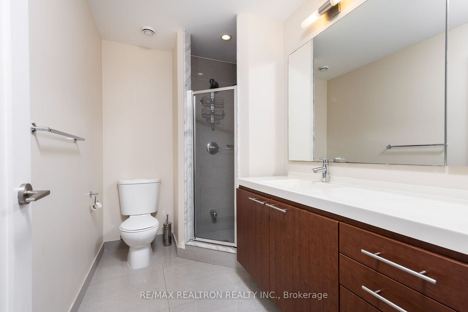 25 Broadway Ave, unit 1307 for sale - image #18