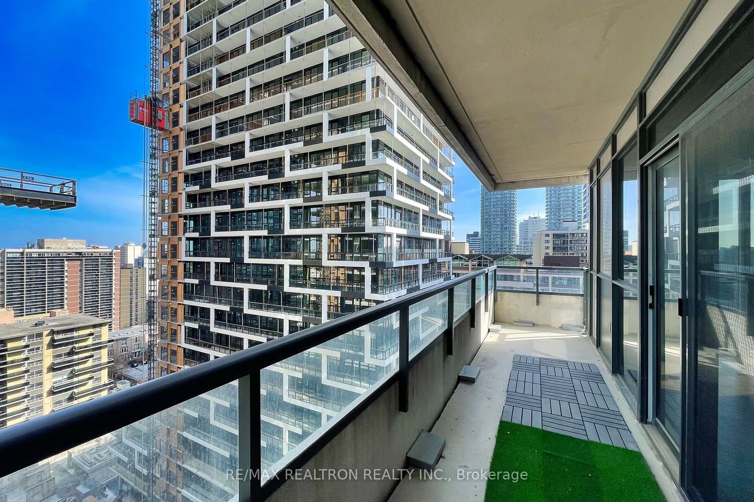 25 Broadway Ave, unit 1307 for sale - image #25
