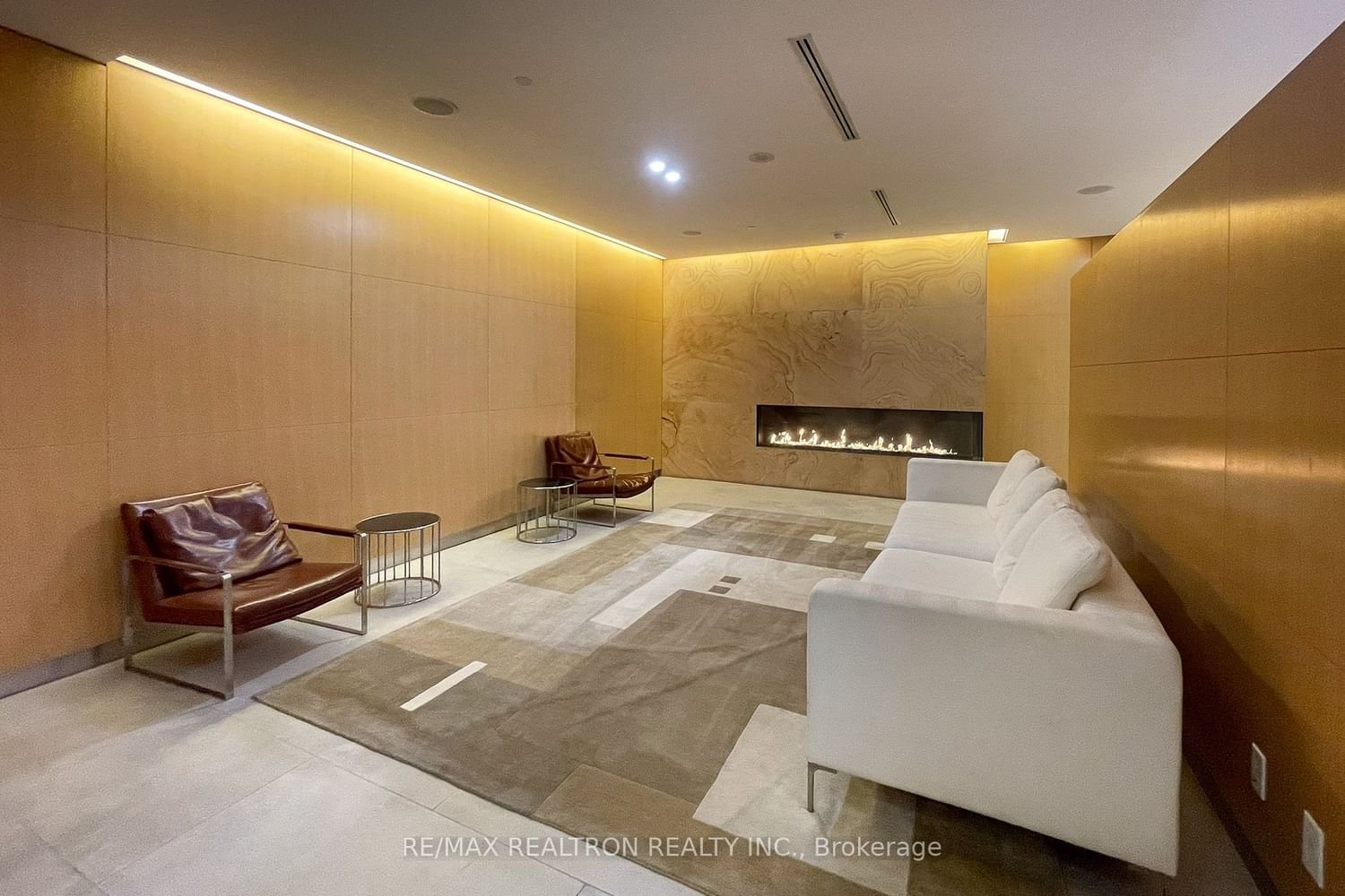 25 Broadway Ave, unit 1307 for sale - image #30