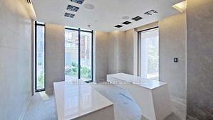 1 Yorkville Ave, unit 4005 for sale - image #27