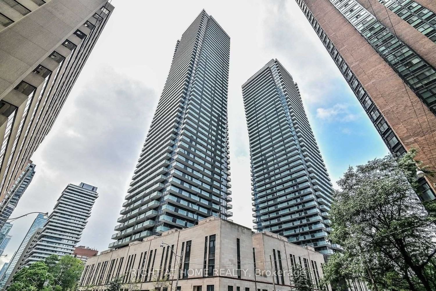 65 St Mary St, unit 1704 for rent - image #1