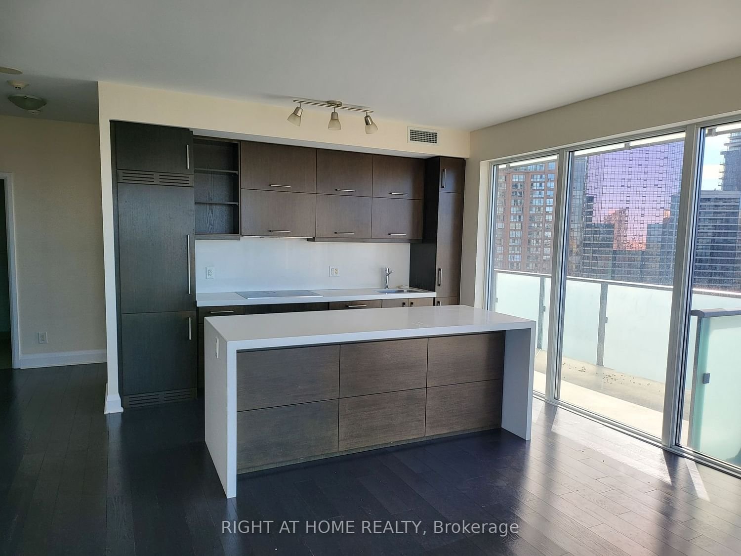 65 St Mary St, unit 1704 for rent - image #18