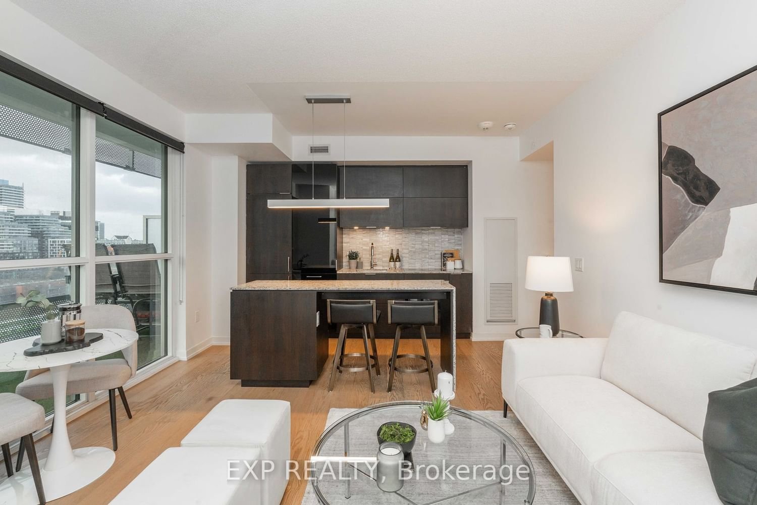 15 Lower Jarvis St, unit 813 for sale - image #10