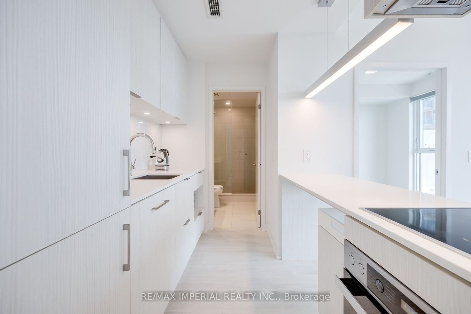 15 Lower Jarvis St, unit 3001 for rent - image #8
