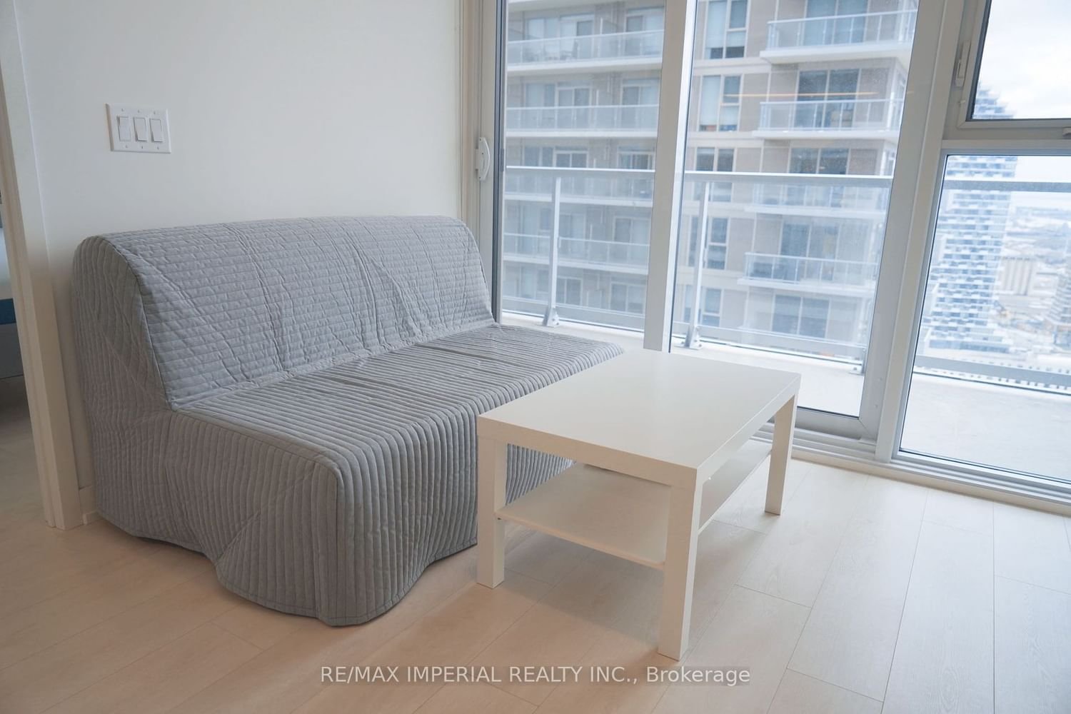 15 Lower Jarvis St, unit 3001 for rent - image #9
