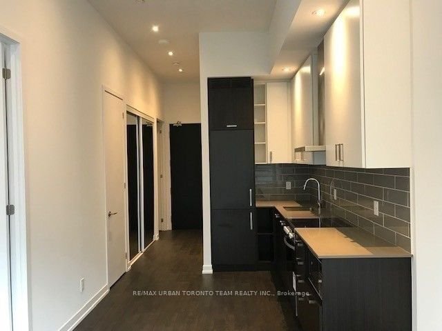 125 Redpath Ave, unit 202 for rent - image #3