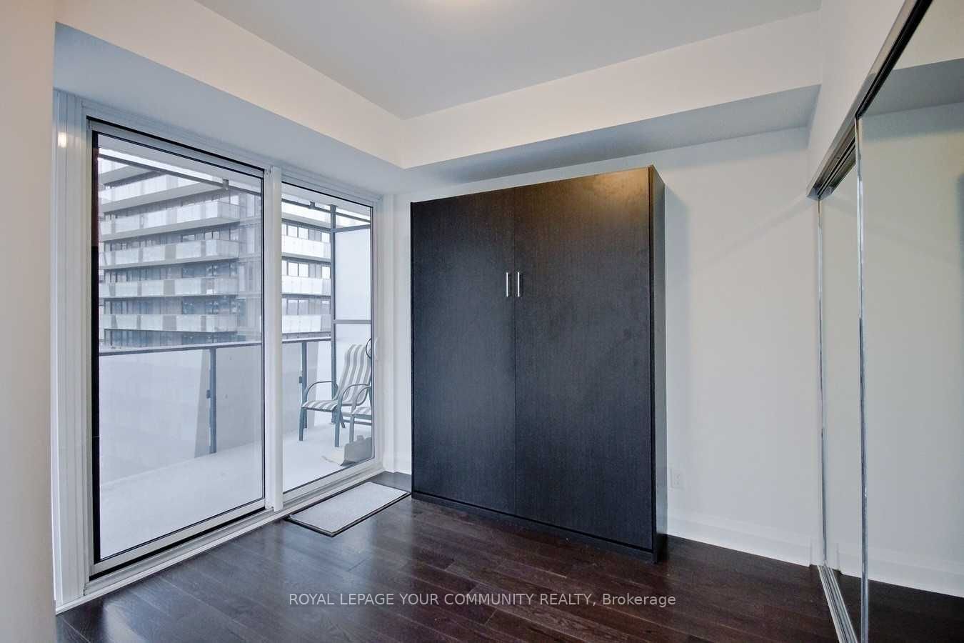 65 St Mary St, unit 909 for rent - image #30