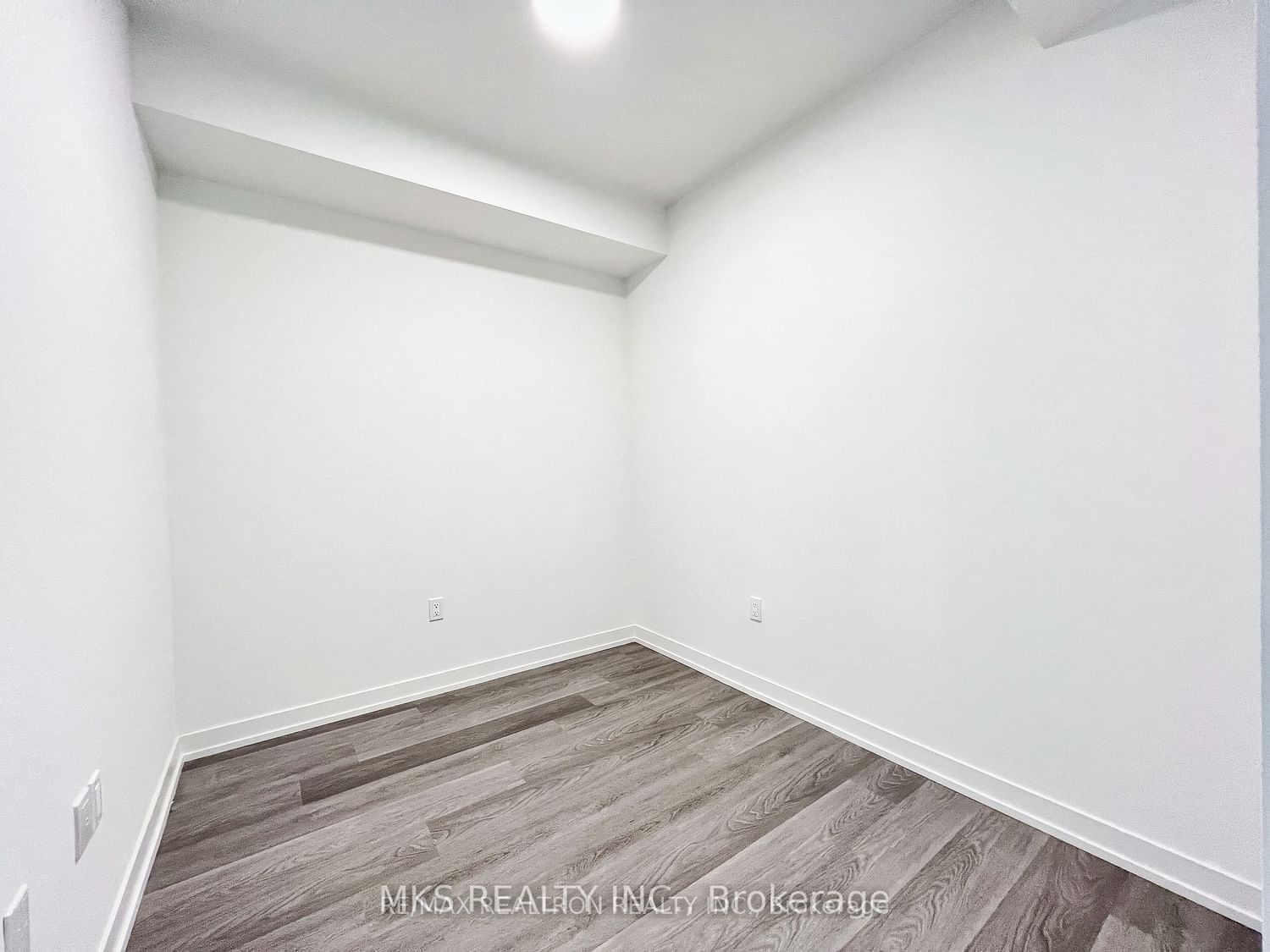 55 Cooper St, unit 6303 for sale - image #9