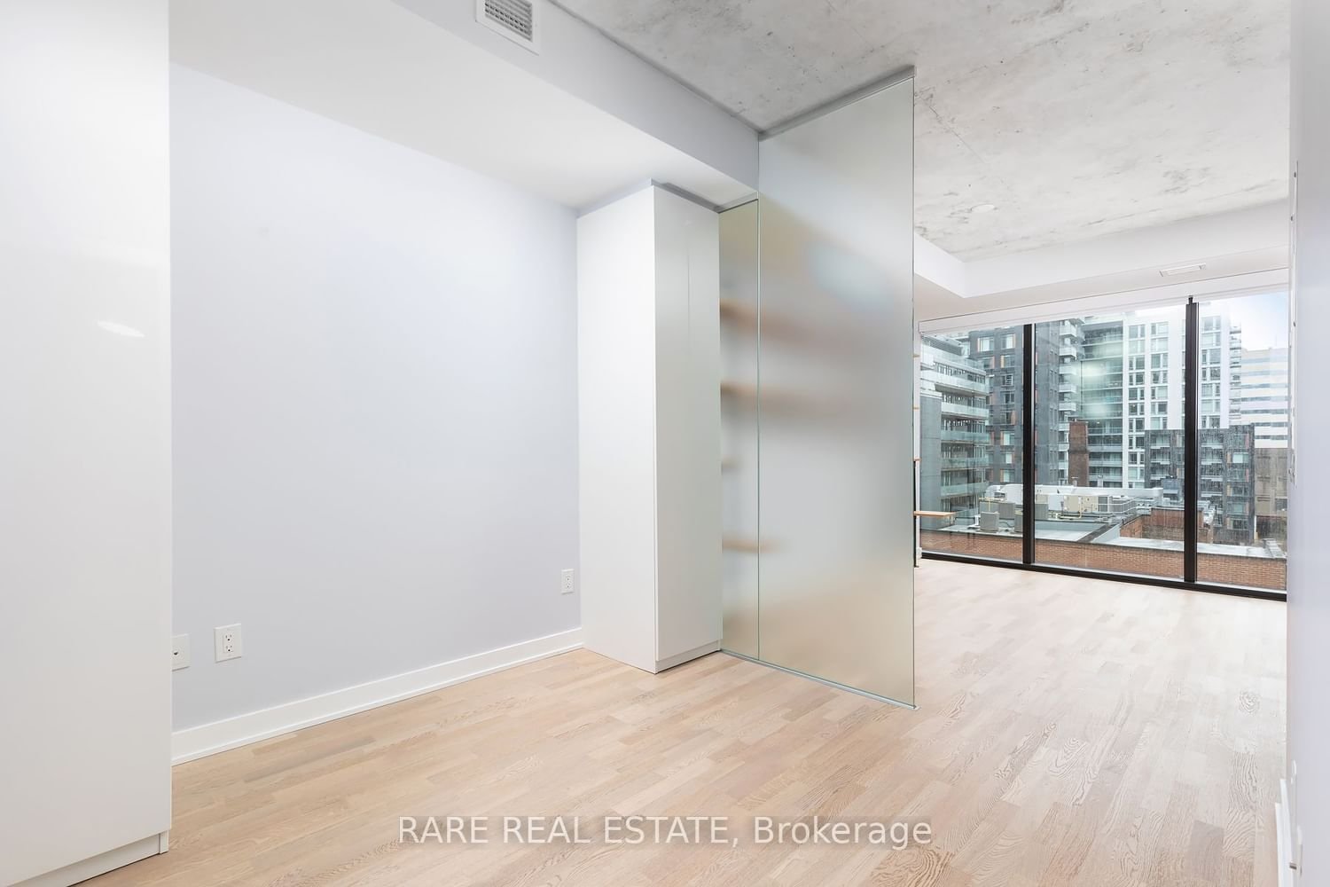 629 King St W, unit 629 for rent - image #12