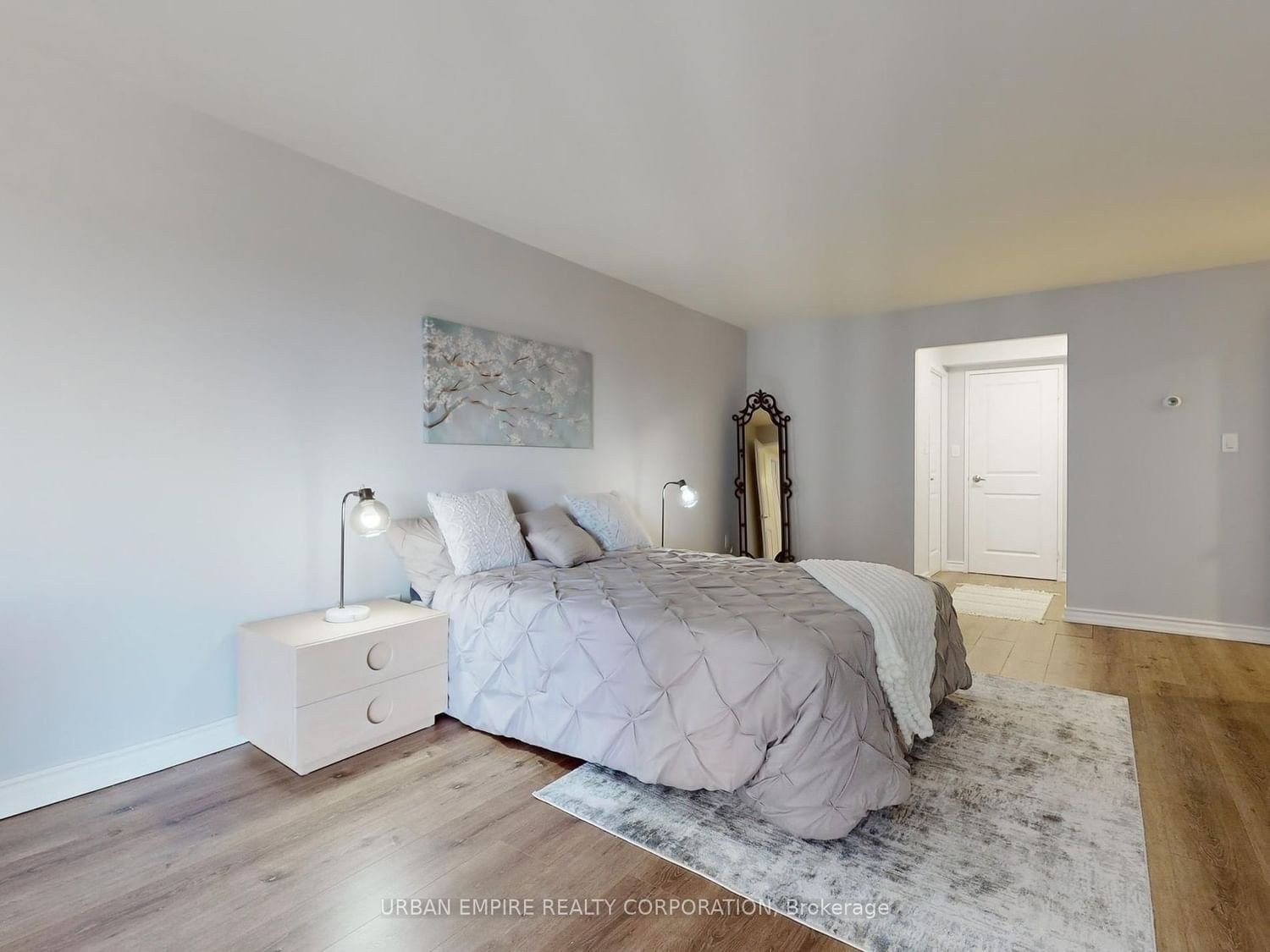10 Kenneth Ave, unit 906 for sale - image #15