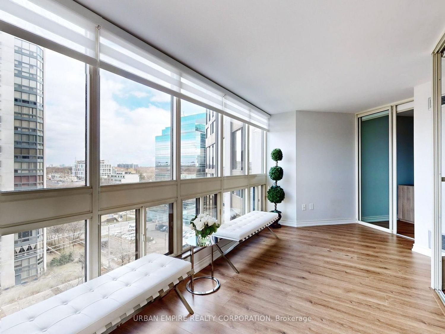 10 Kenneth Ave, unit 906 for sale - image #23