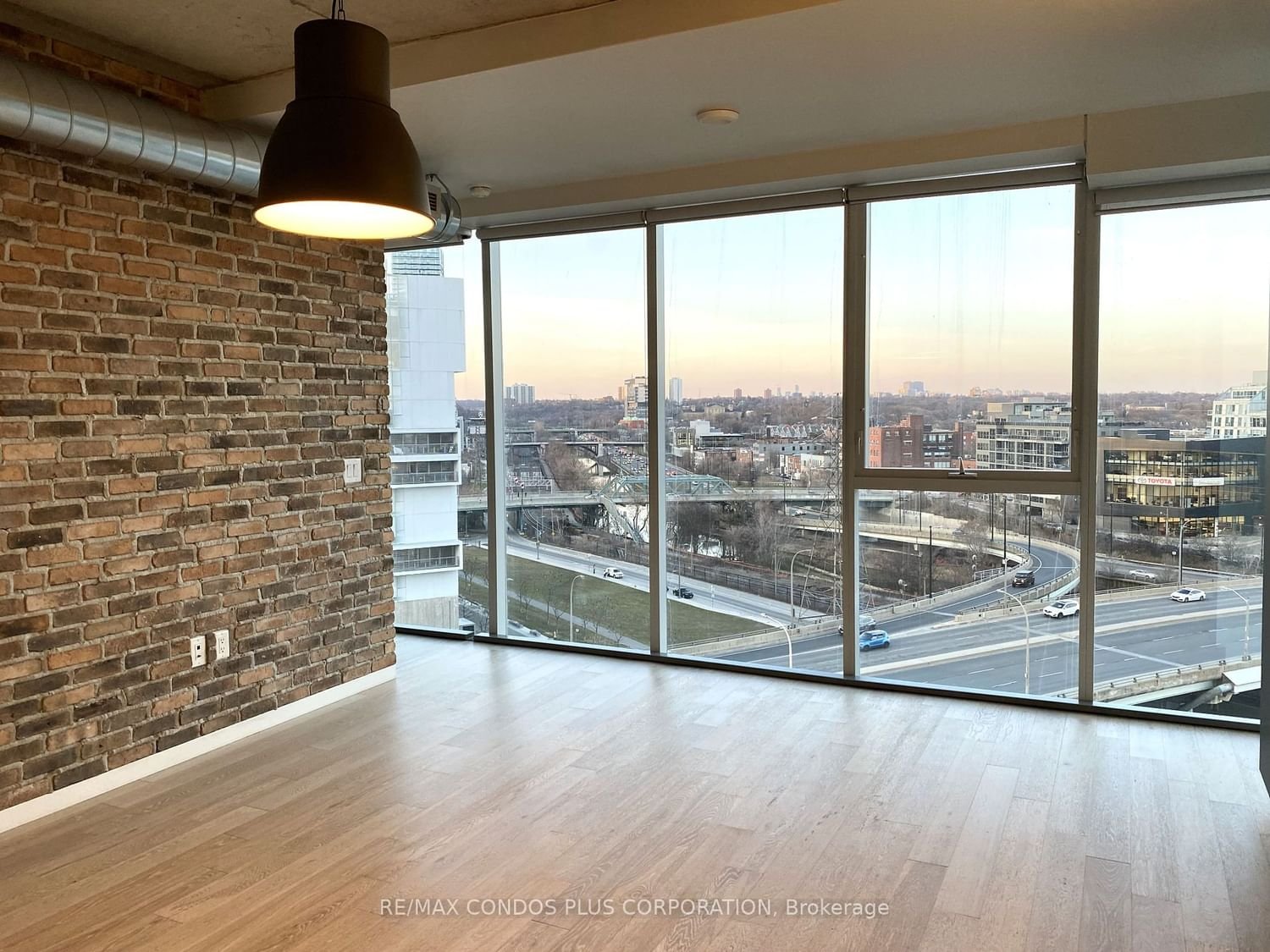 170 Bayview Ave, unit 1007 for rent - image #5