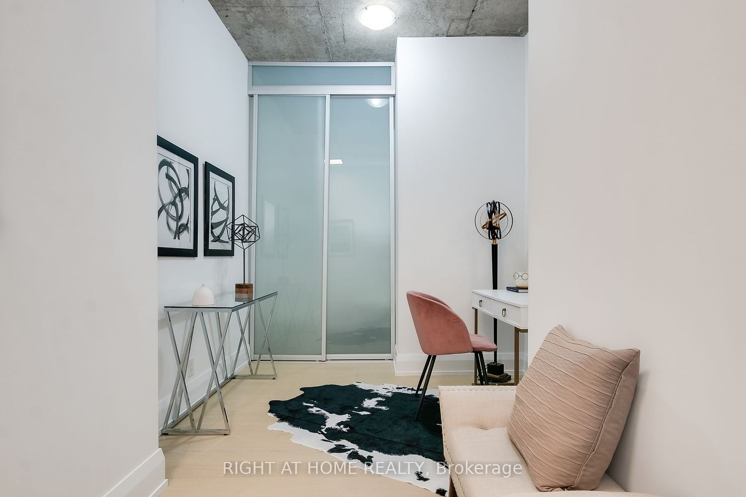 399 Adelaide St W, unit 710 for sale - image #33