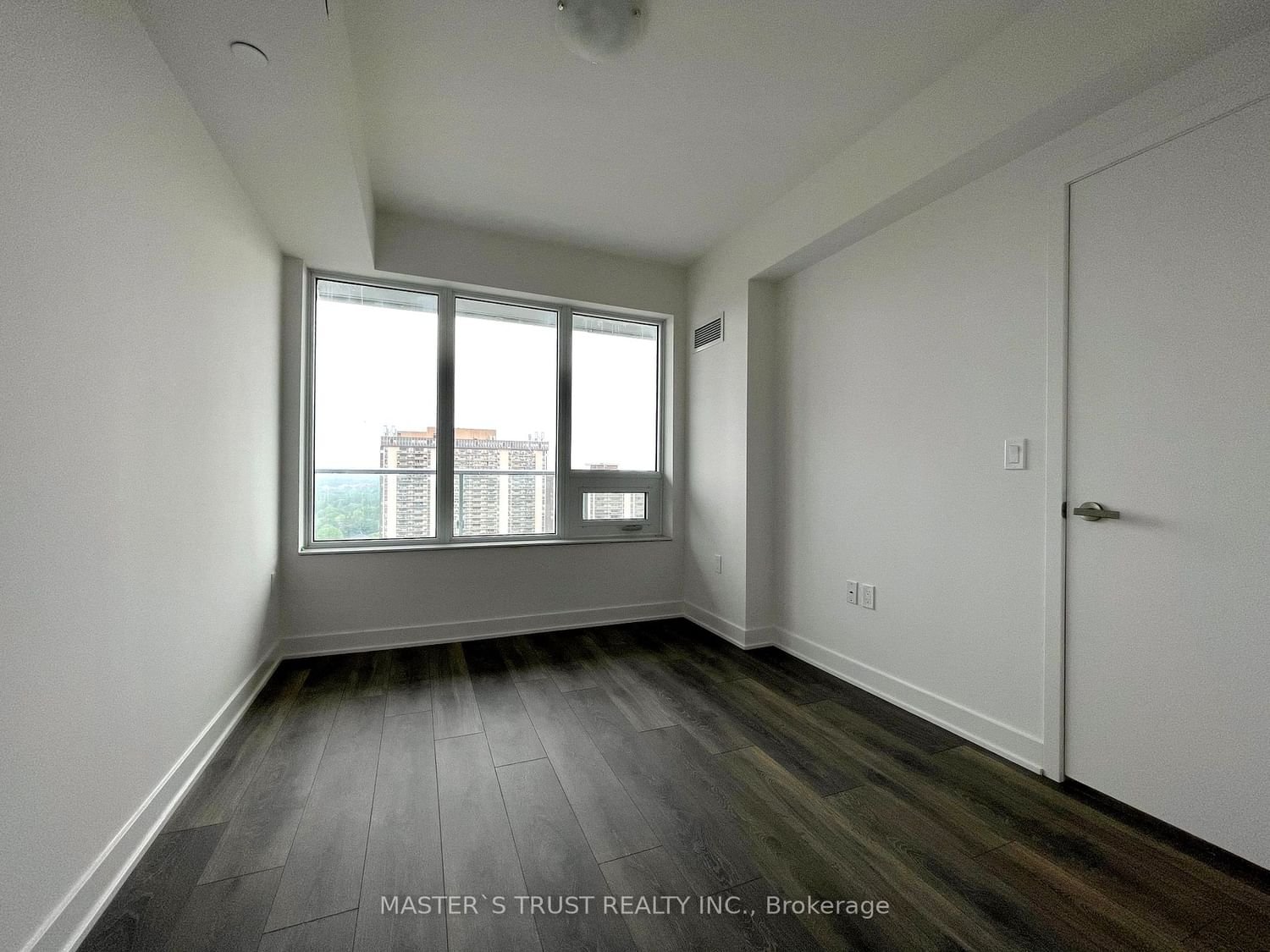 99 Broadway Ave, unit 2301 for rent - image #10